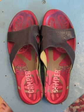 Camper Black And Green Slide Sandals Size 37 Leather And Rubber